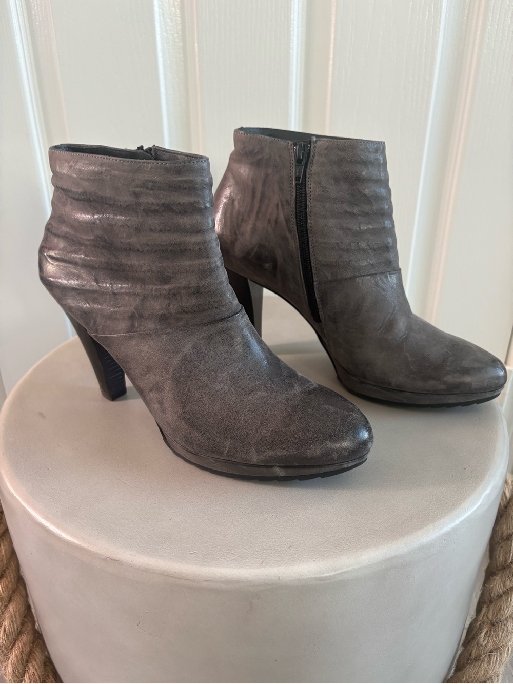 Paul Green | Graphite Ankle Booties | UK sz 6.5 (US 9) | Excellent Condition